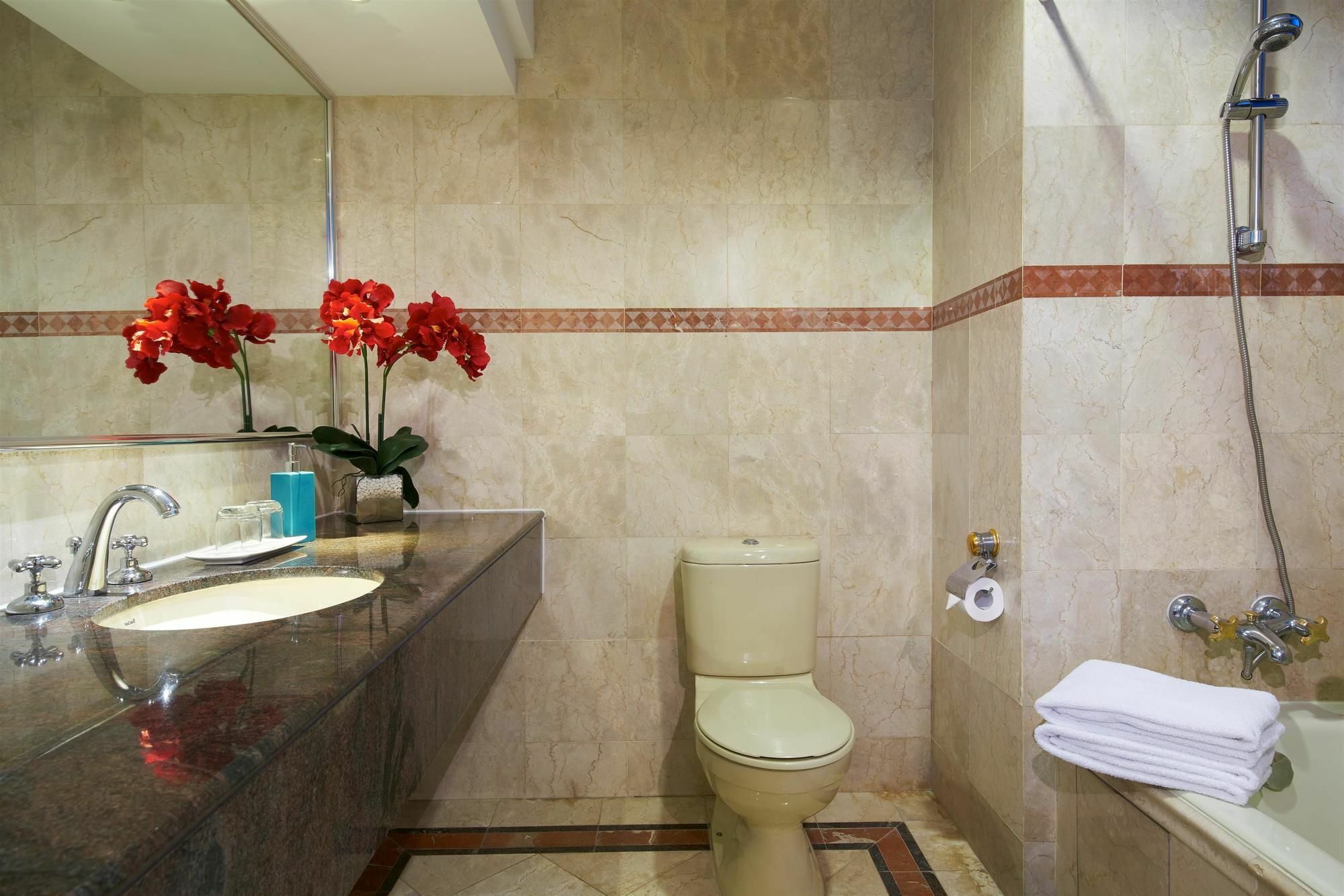 Village Residence West Coast By Far East Hospitality Singapore Exteriör bild